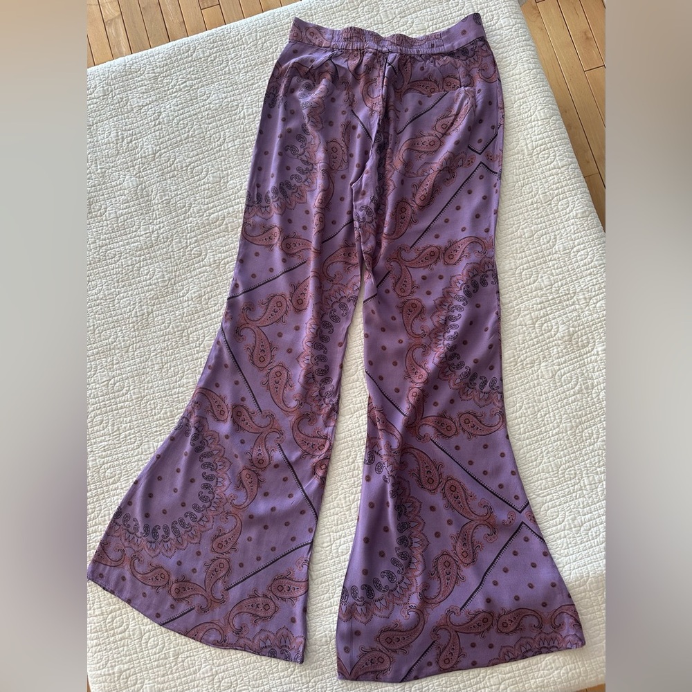 Zara Mid-Rise Flared Pants with Lavender Paisley Print - size M - Picture 5 of 7